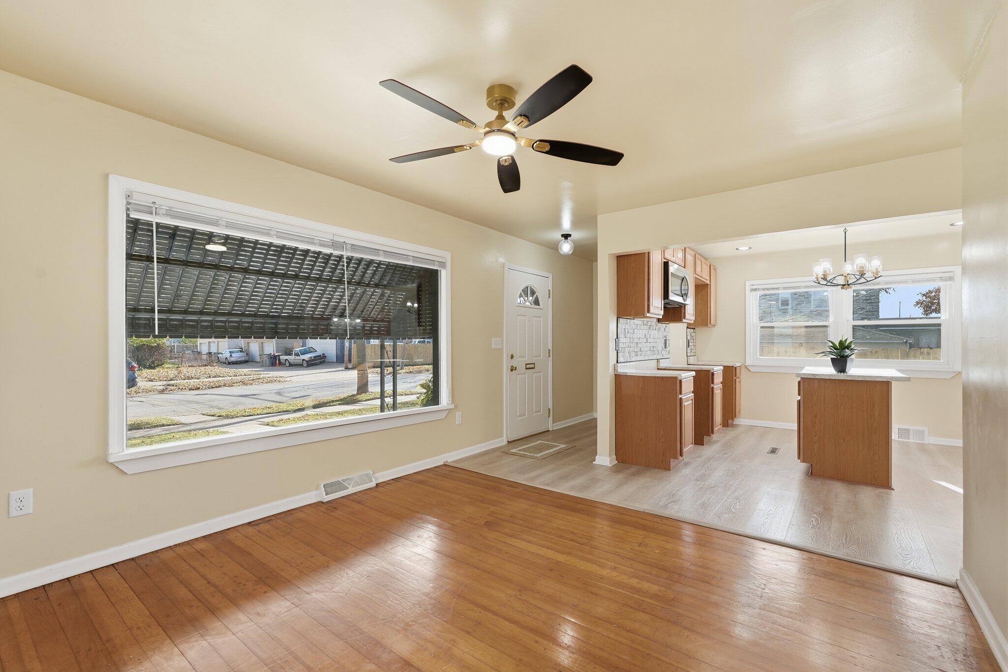 4825 North 25th Street Milwaukee, WI 53209 - Photo 4 of 24 Open concept living