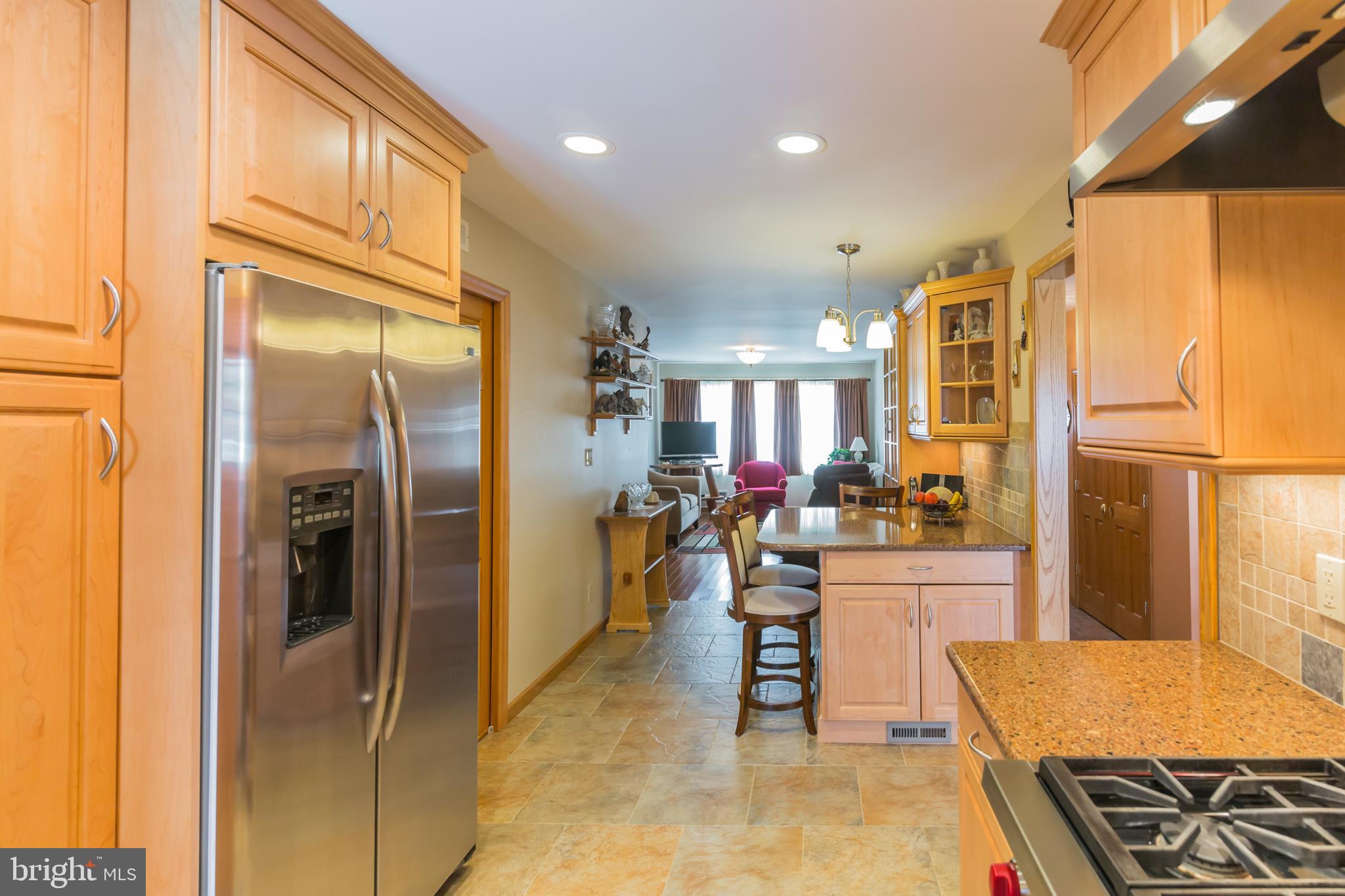 14 Mill Bend Road Hamilton, NJ 08690 - Photo 10 of 26 Stay connected to your guests w/ an open floorplan
