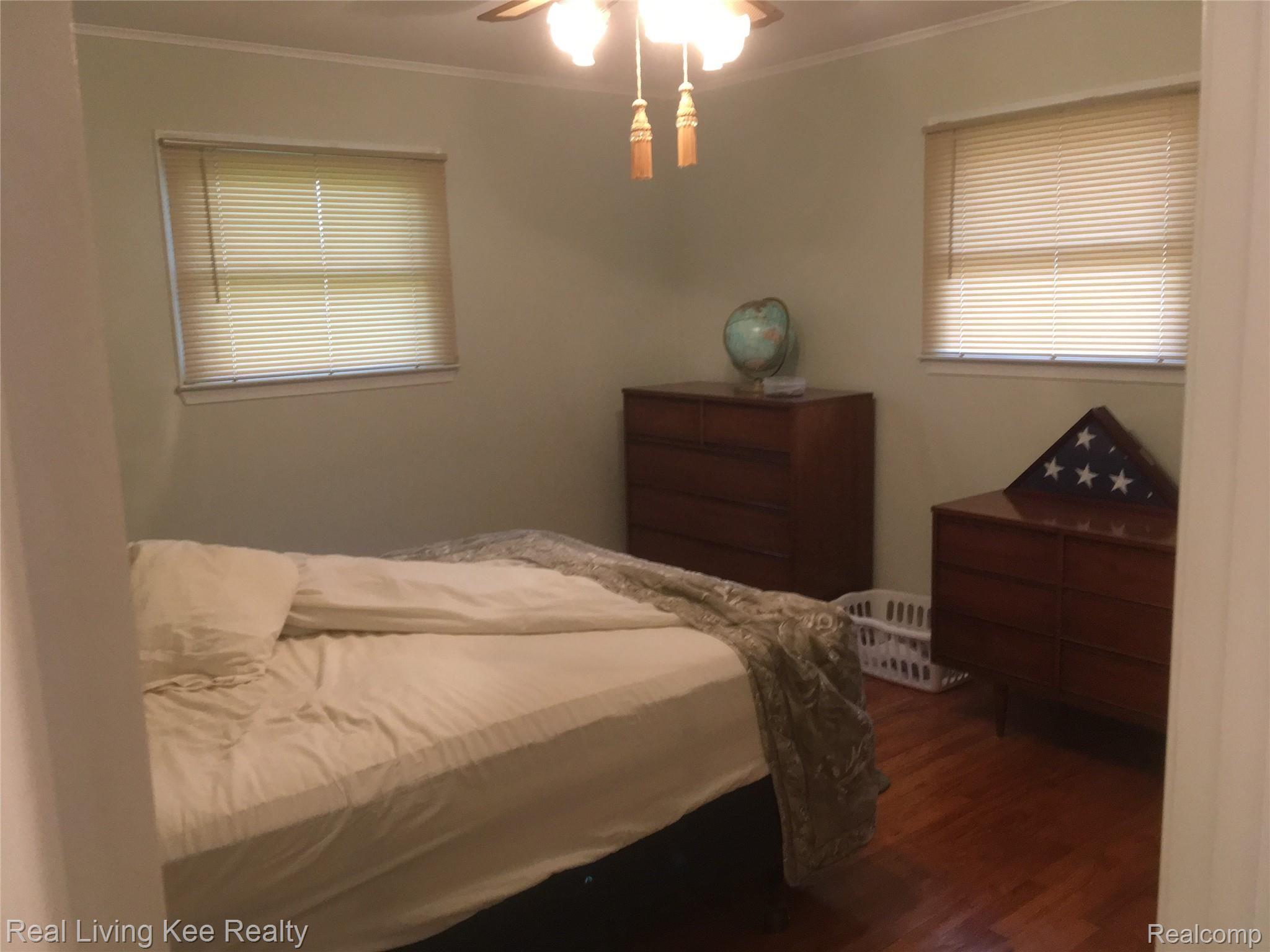 48072 Fuller Road New Baltimore, MI 48051 - Photo 13 of 23 6.JPG