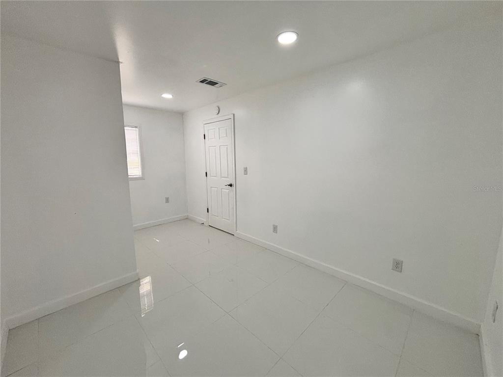 124 Coronado Road, Unit B DeBary, FL 32713 - Photo 8 of 18 a view of room