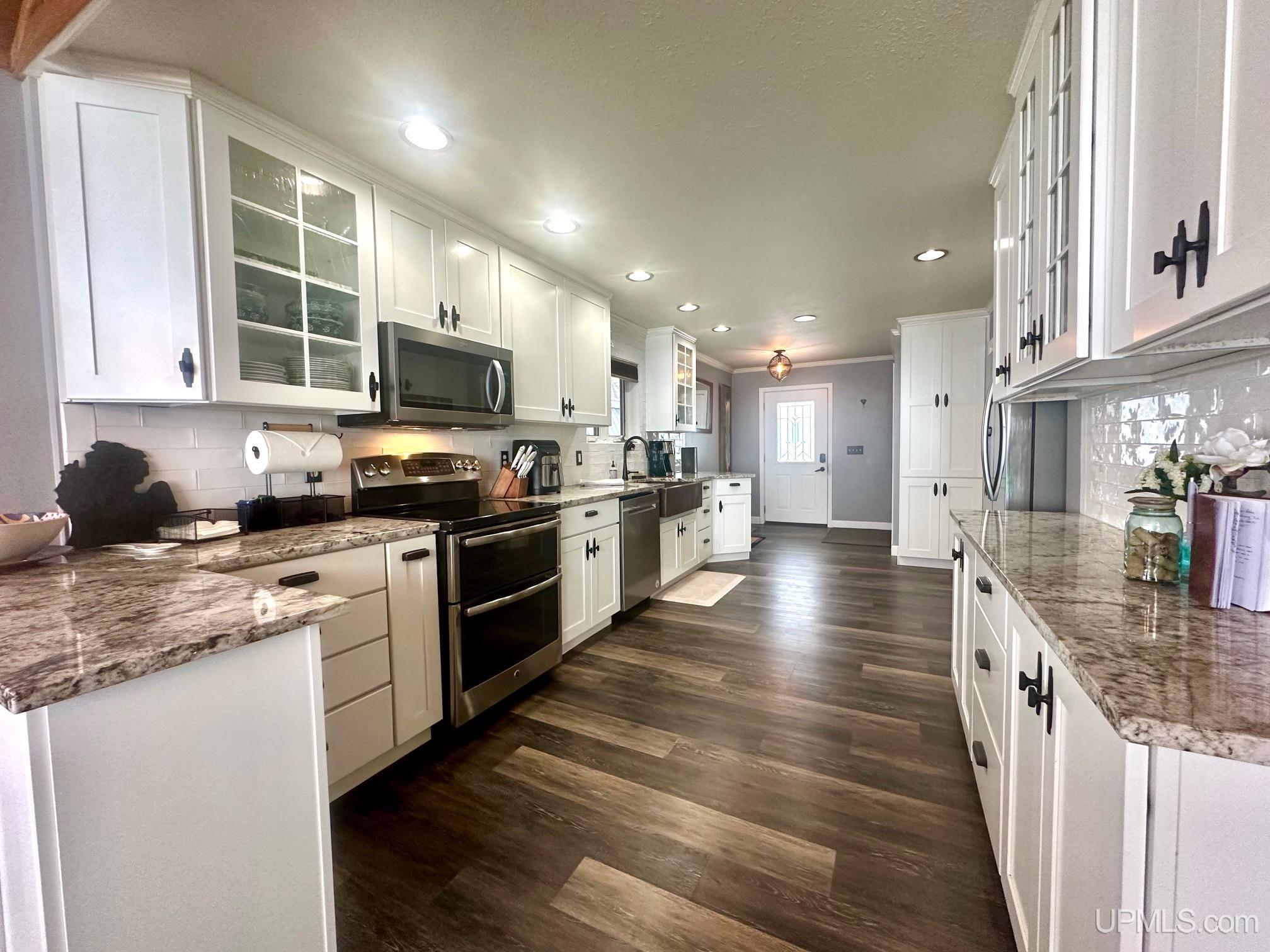 W3602 Squaw Beach Road Big Bay, MI 49808 - Photo 10 of 87
