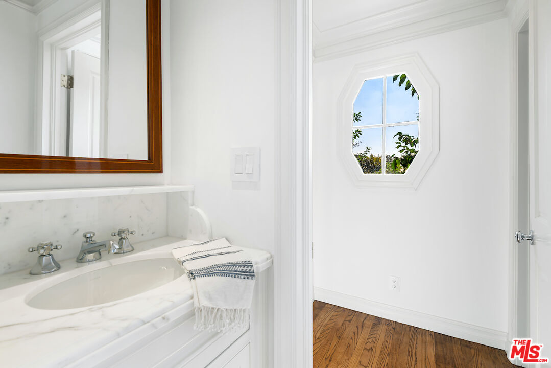 175 South Rodeo Drive Beverly Hills, CA 90212 - Photo 15 of 26