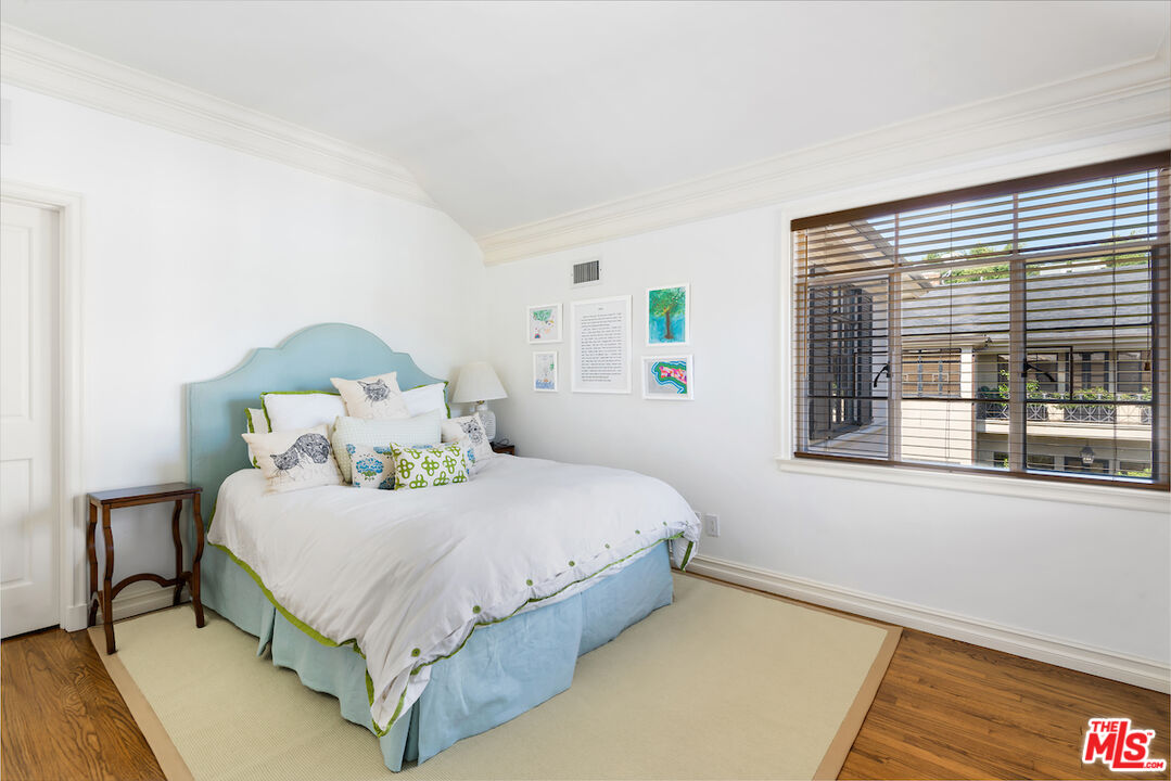 175 South Rodeo Drive Beverly Hills, CA 90212 - Photo 17 of 26