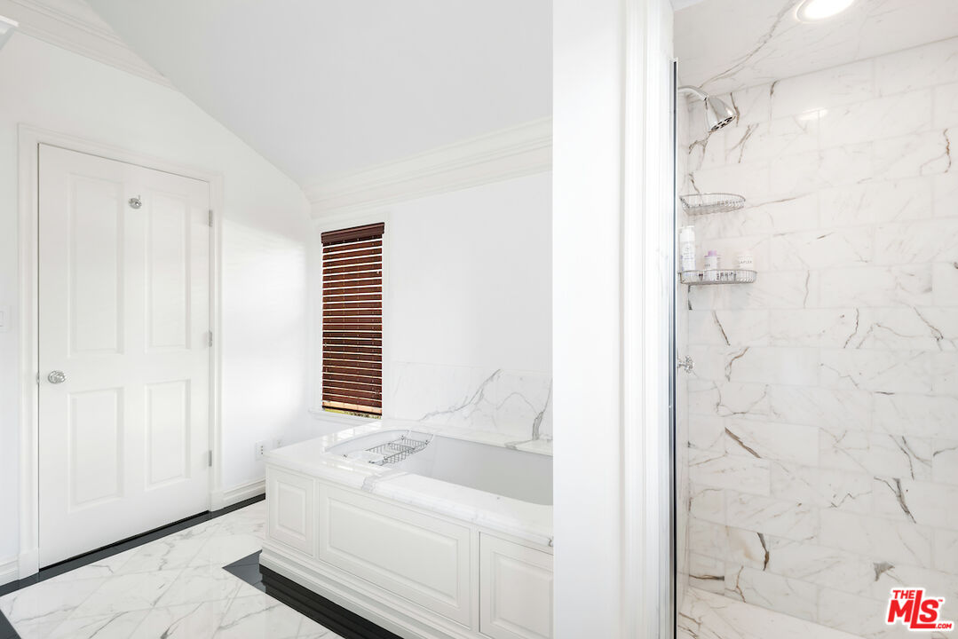 175 South Rodeo Drive Beverly Hills, CA 90212 - Photo 19 of 26