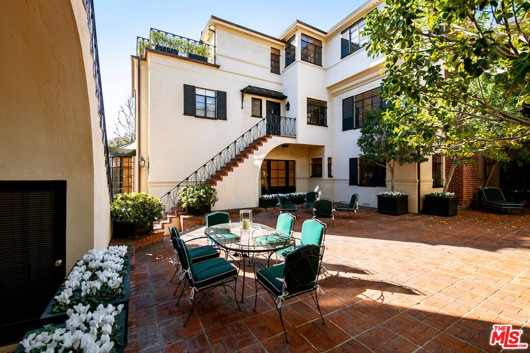 175 South Rodeo Drive Beverly Hills, CA 90212 - Photo 4 of 26