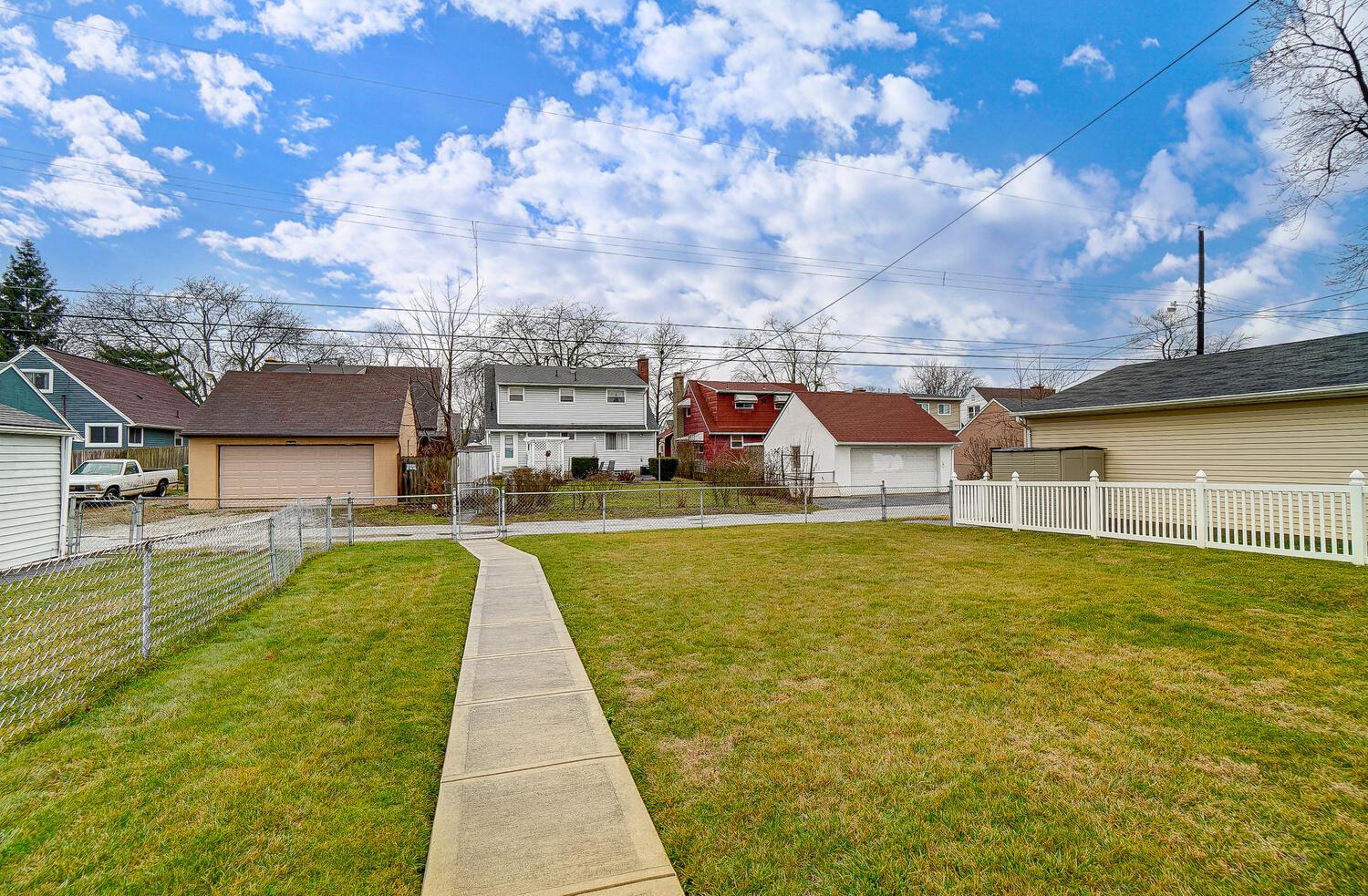 895 Chestershire Road Columbus, OH 43204 - Photo 33 of 34 50045175-045_web