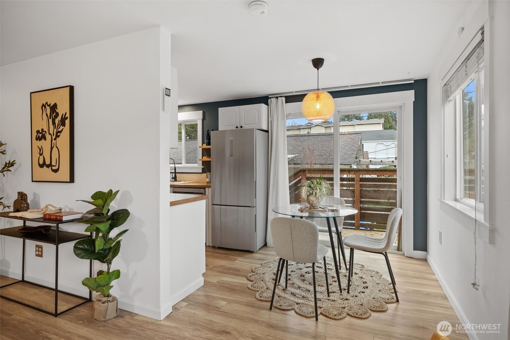 3912 South Findlay Street Seattle, WA 98118 - Photo 9 of 36