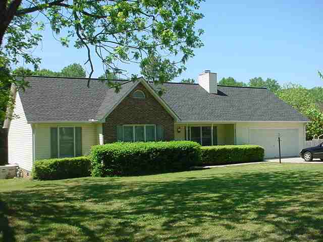 505 Kings Road Anderson, SC 29621 - Photo 1 of 8