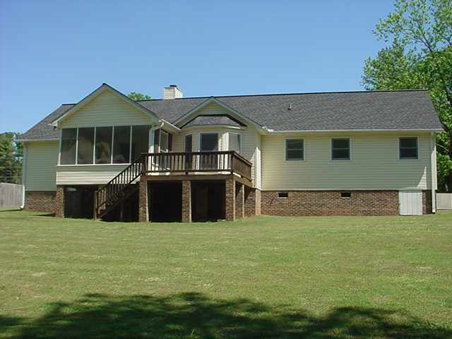 505 Kings Road Anderson, SC 29621 - Photo 2 of 8
