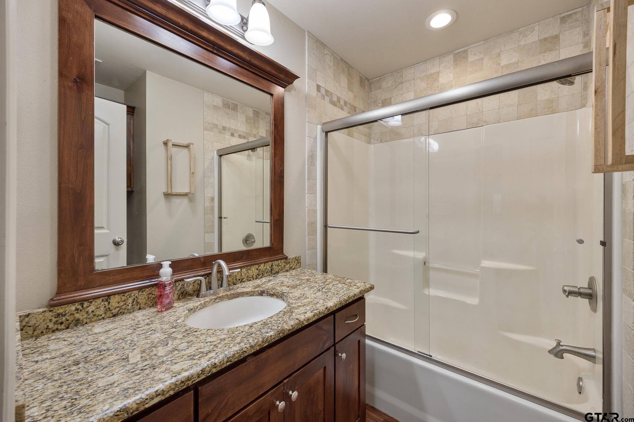 565 County Road 182 Overton, TX 75684 - Photo 19 of 33