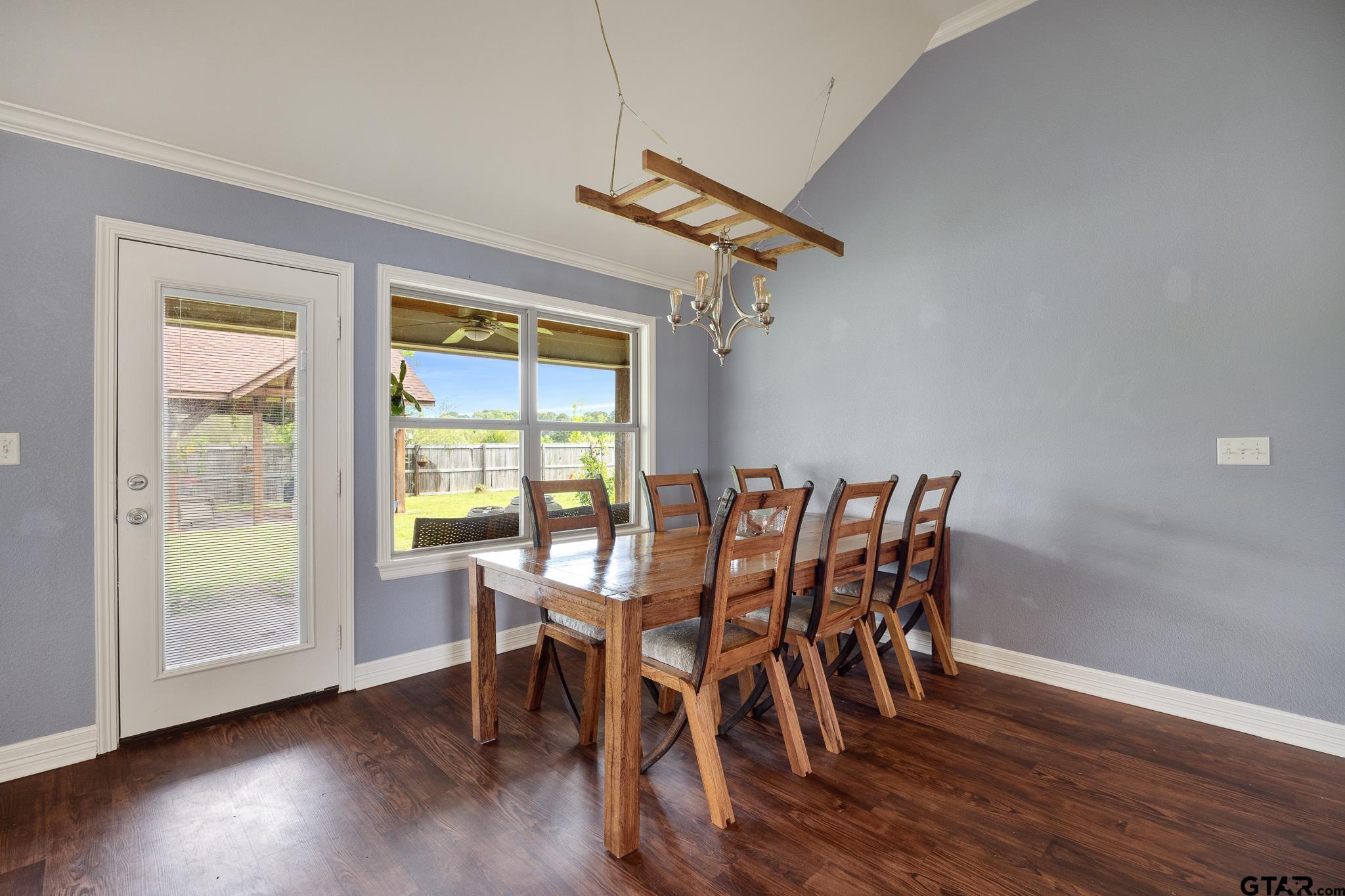 565 County Road 182 Overton, TX 75684 - Photo 5 of 33