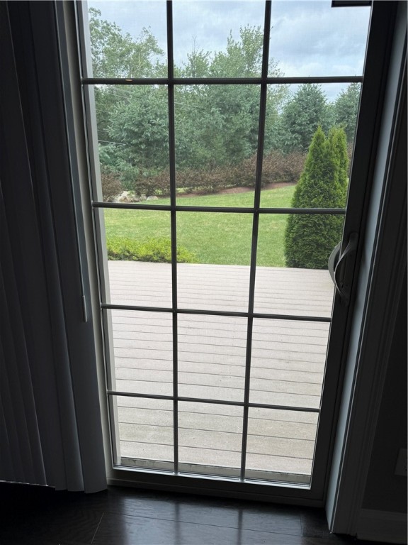 80 Conley Avenue, Unit 2 Cranston, RI 02921 - Photo 10 of 33