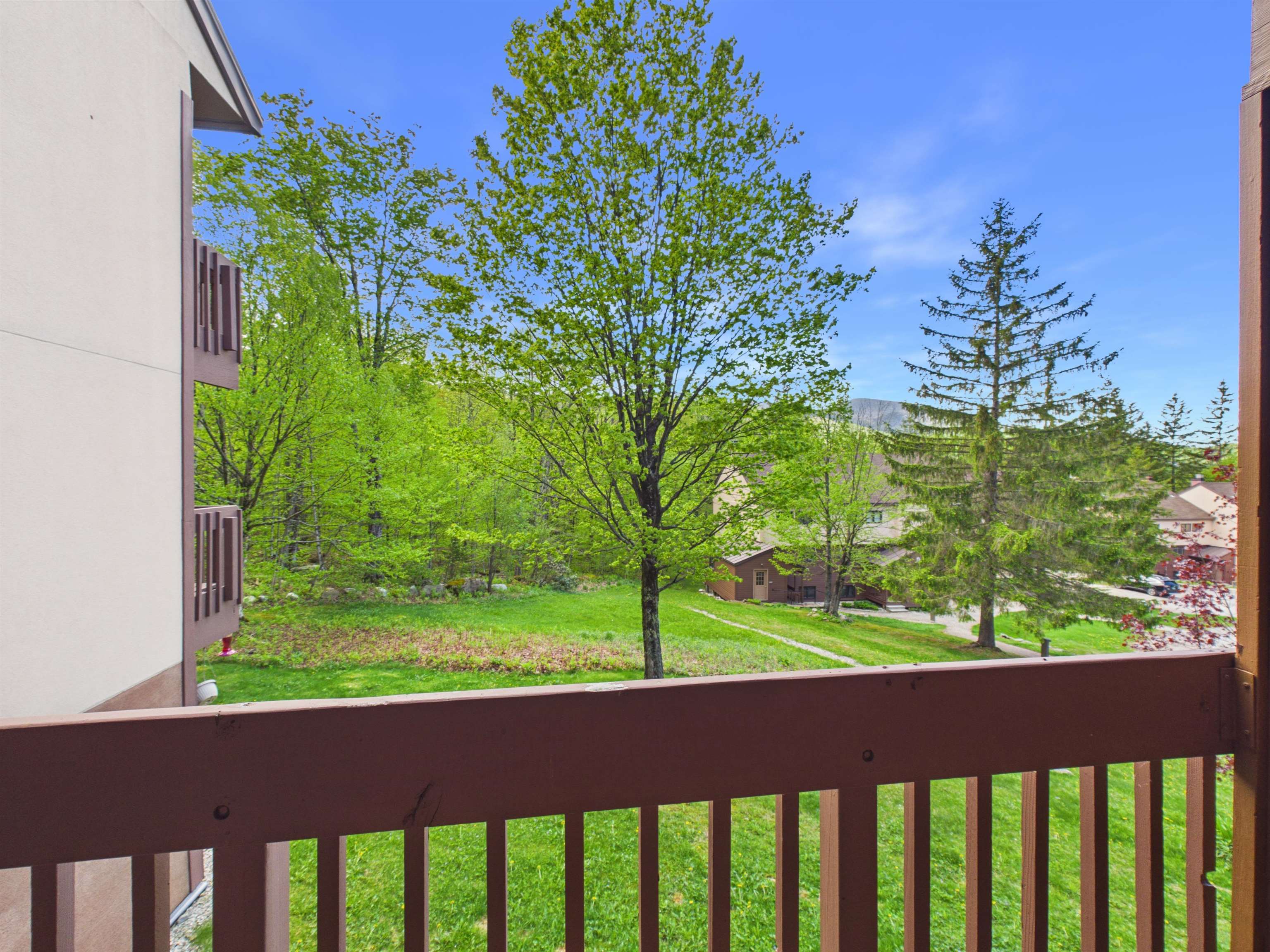 774 East Mountain Road, Unit E6 Killington, VT 05751 - Photo 8 of 46