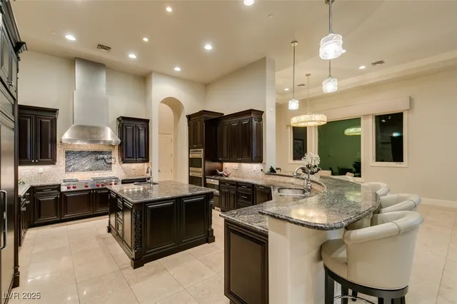 $5,300,000 | 4 Awbrey Court, Henderson, NV 89052