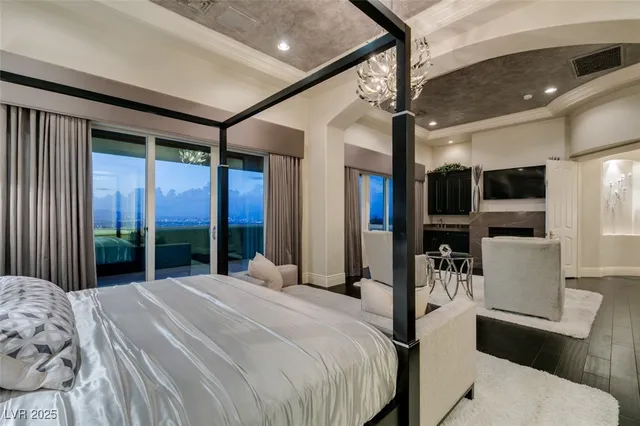 $5,300,000 | 4 Awbrey Court, Henderson, NV 89052