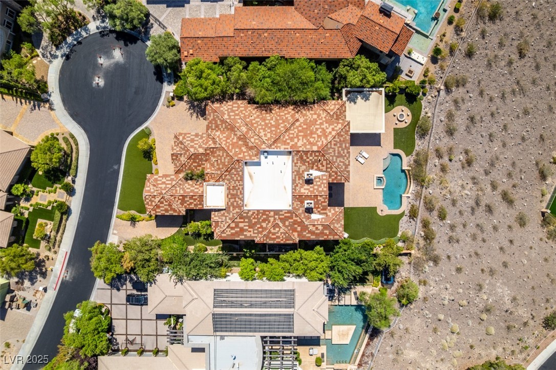 4 Awbrey Court Henderson, NV 89052 - Photo 69 of 72 Bird's eye view of a pool area