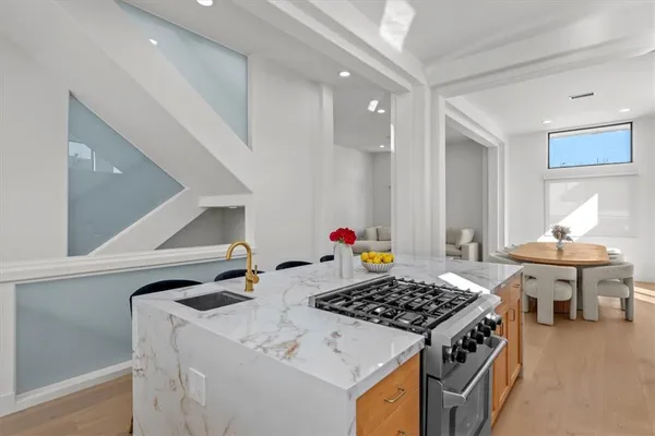 $25,000 | 6730 Esplanade, Playa del Rey, CA 90293