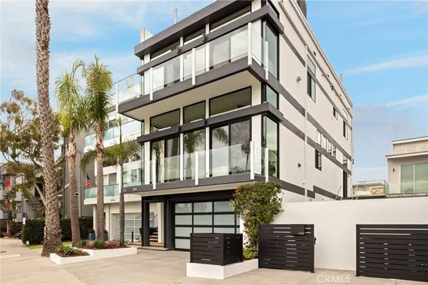 $25,000 | 6730 Esplanade, Playa del Rey, CA 90293