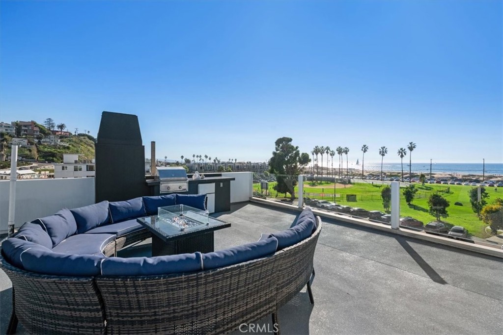 6730 Esplanade Playa del Rey, CA 90293 - Photo 33 of 41