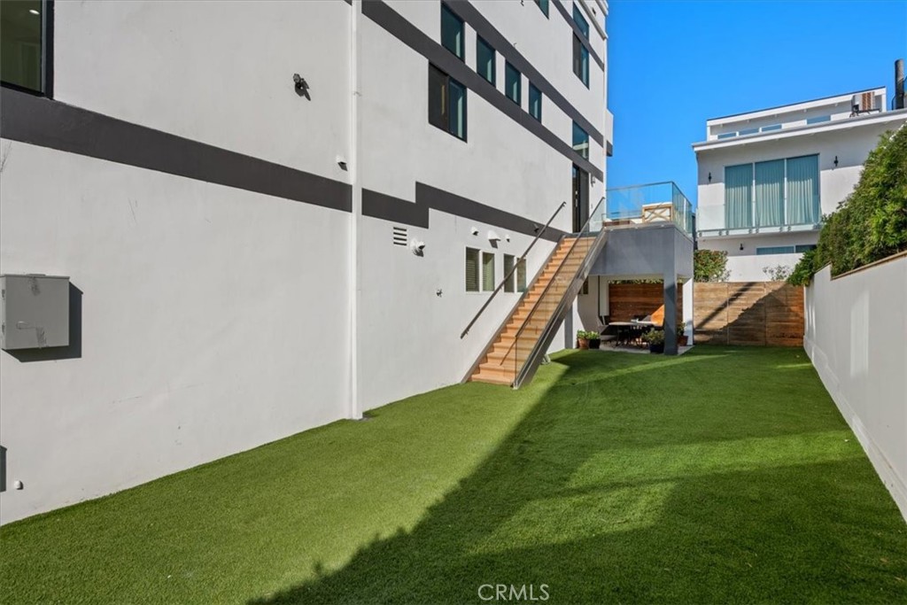 6730 Esplanade Playa del Rey, CA 90293 - Photo 39 of 41