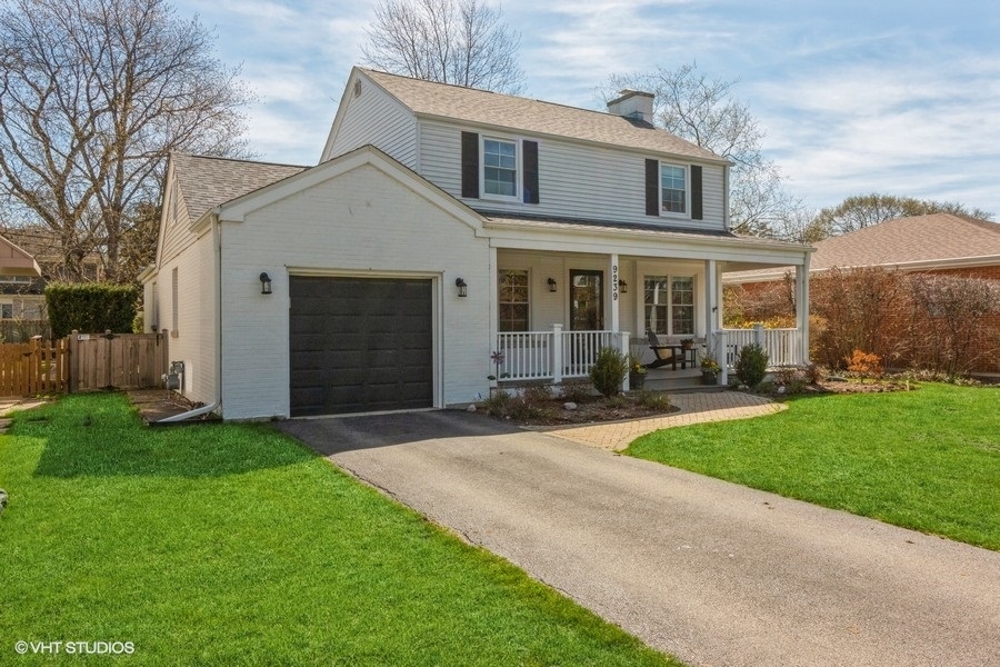 9239 Harding Avenue Evanston, IL 60203 - Photo 2 of 36