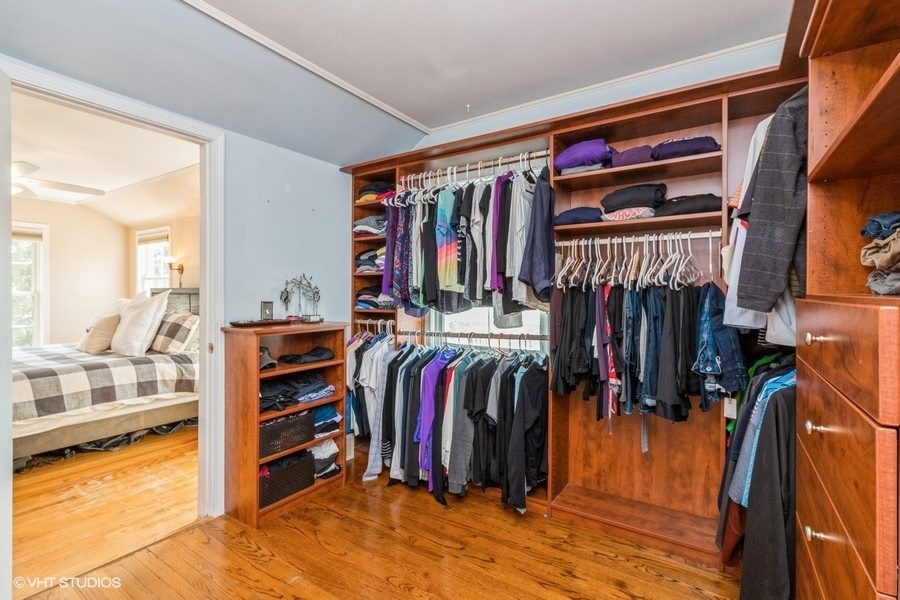 9239 Harding Avenue Evanston, IL 60203 - Photo 21 of 36
