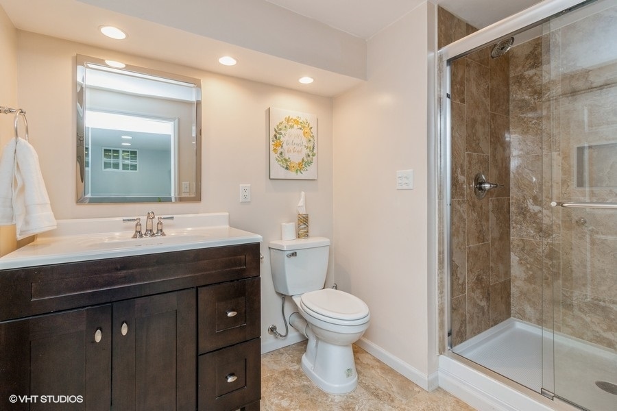 9239 Harding Avenue Evanston, IL 60203 - Photo 27 of 36