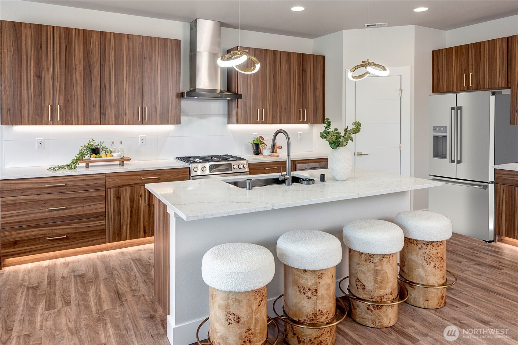 21407 39th Drive Southeast, Unit A Bothell, WA 98021 - Photo 4 of 23