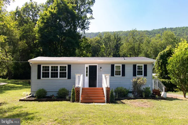 $349,900 | 8922 Carpers Pike, Yellow Spring, WV 26865