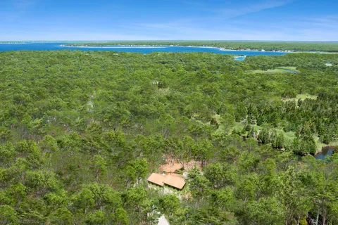 $4,750,000 | 12 North Haven Way, Sag Harbor, NY 11963