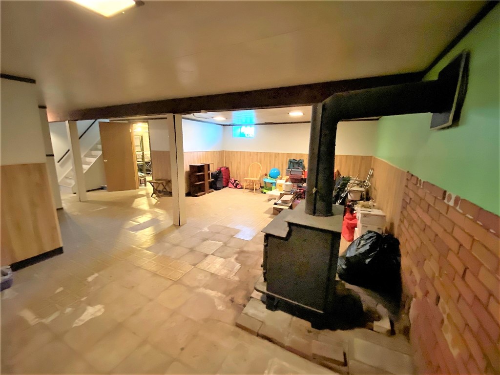 1560 Westfall Road Brighton, NY 14618 - Photo 30 of 40 Plenty of room to make it your own! Perfect for a