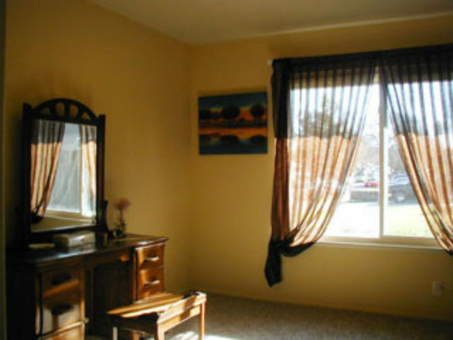 4807 Rue Nice Court San Jose, CA 95136 - Photo 16 of 16 a view of an empty room with a window