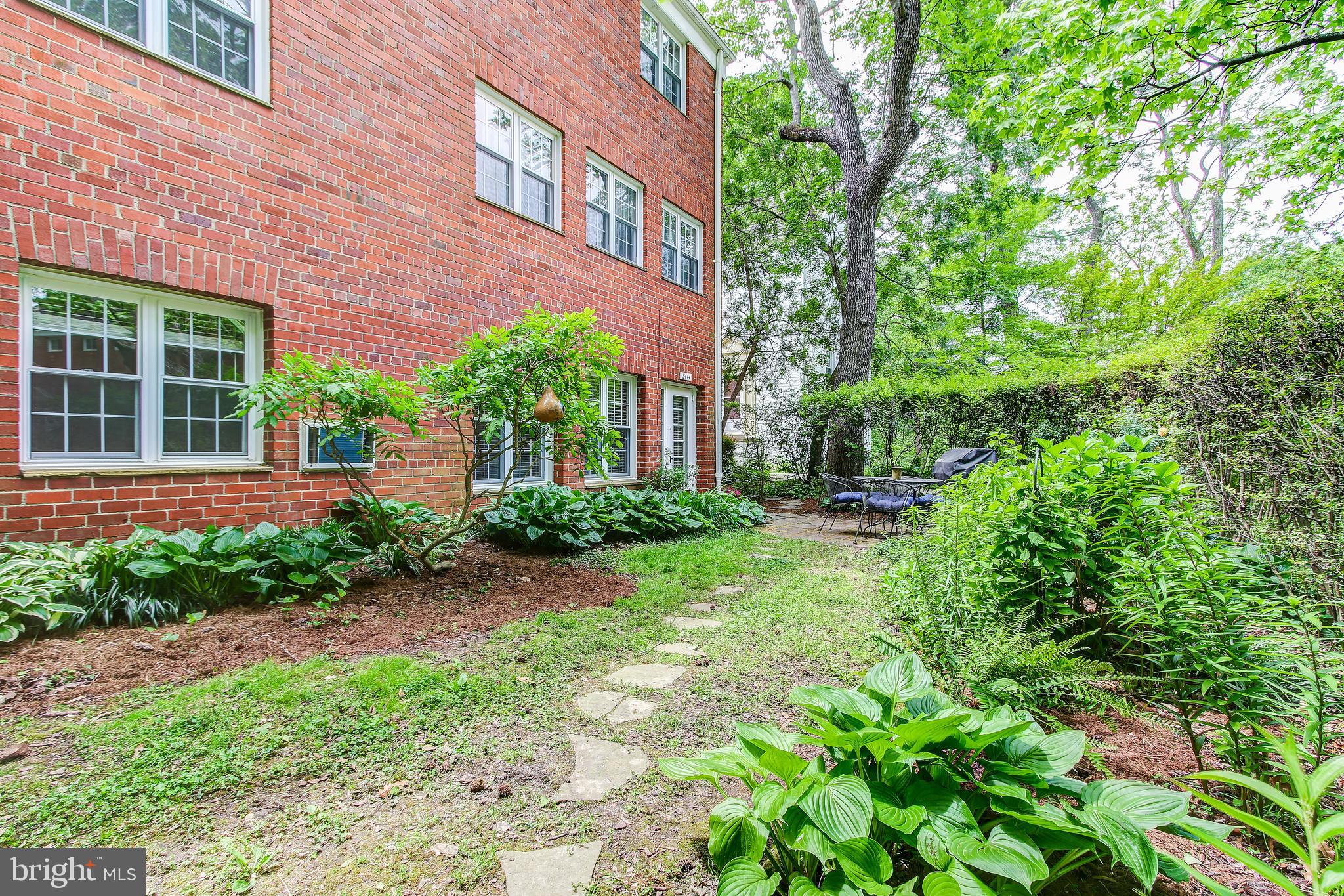 3444 Gunston Road Alexandria, VA 22302 - Photo 18 of 30