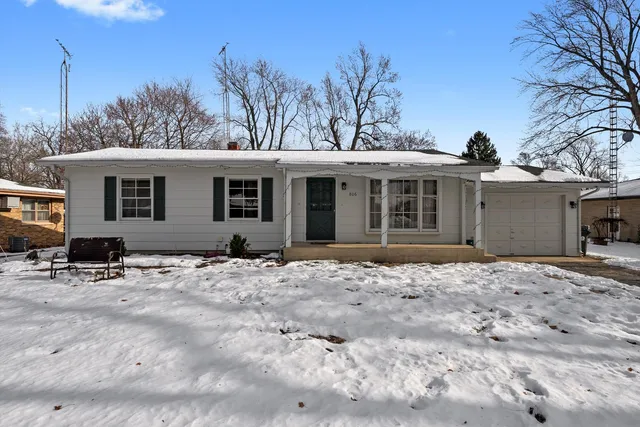 $290,000 | 806 Adrian Street, Yorkville, IL 60560