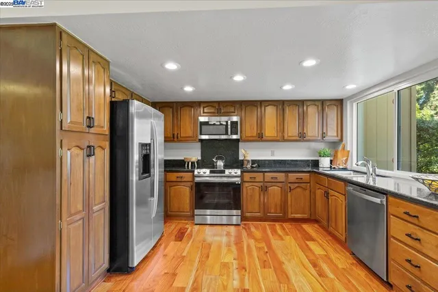 $1,998,000 | 6117 Brigantine Drive, San Jose, CA 95129