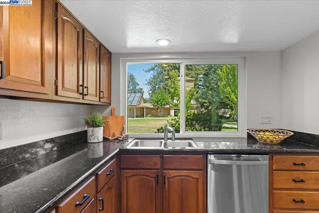 $1,998,000 | 6117 Brigantine Drive, San Jose, CA 95129