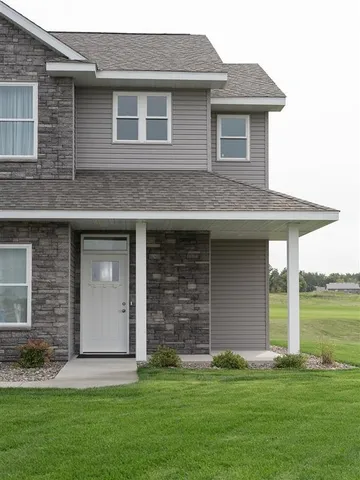 $549,900 | 5913 Rub-Of-The-Green Street, St. Cloud, MN 56304