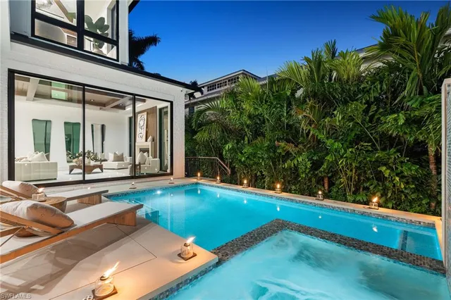 $12,900,000 | 273 10th Avenue South, Naples, FL 34102