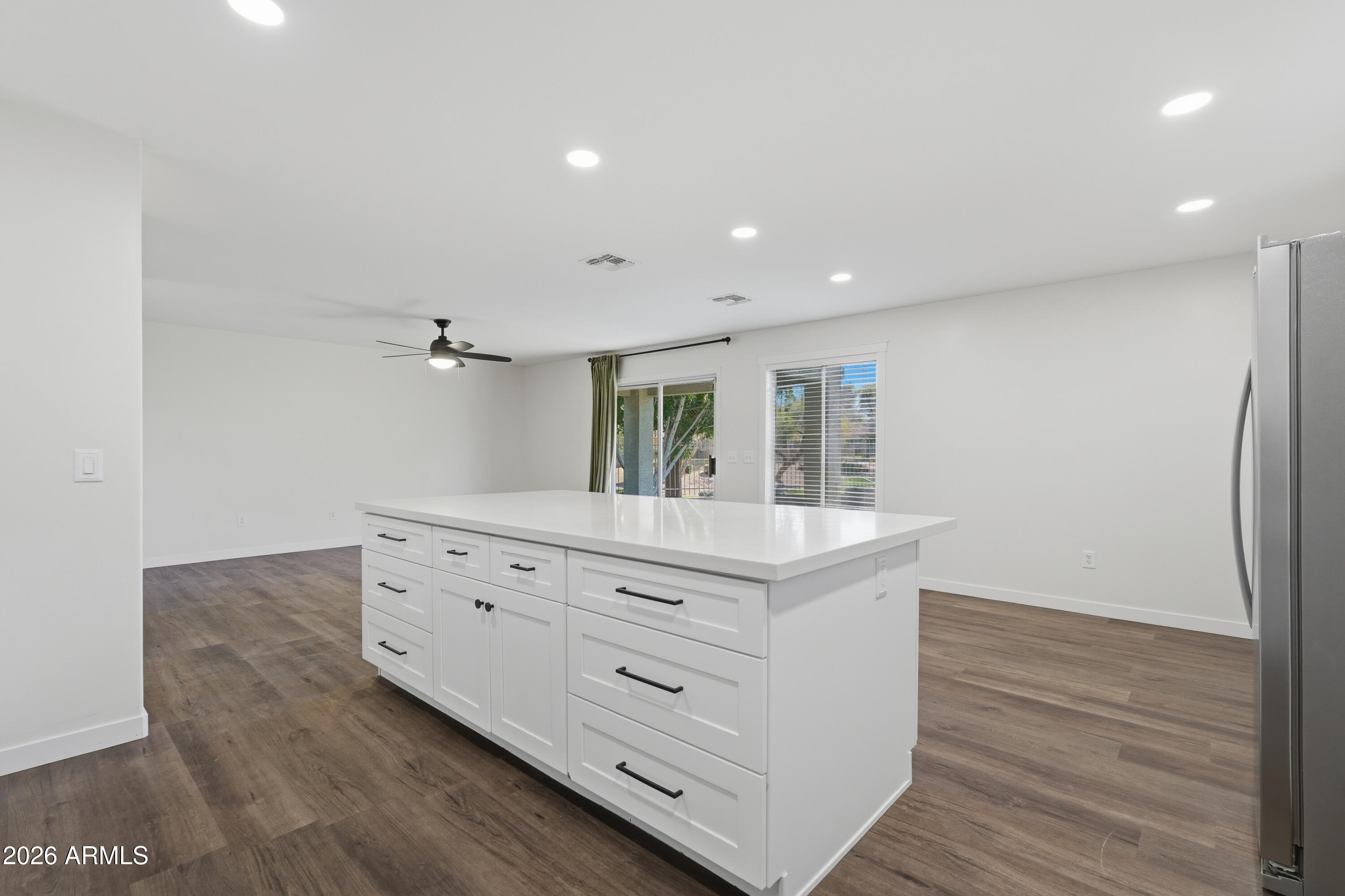 2497 East Ivanhoe Court Gilbert, AZ 85295 - Photo 10 of 57 011_ListerPros