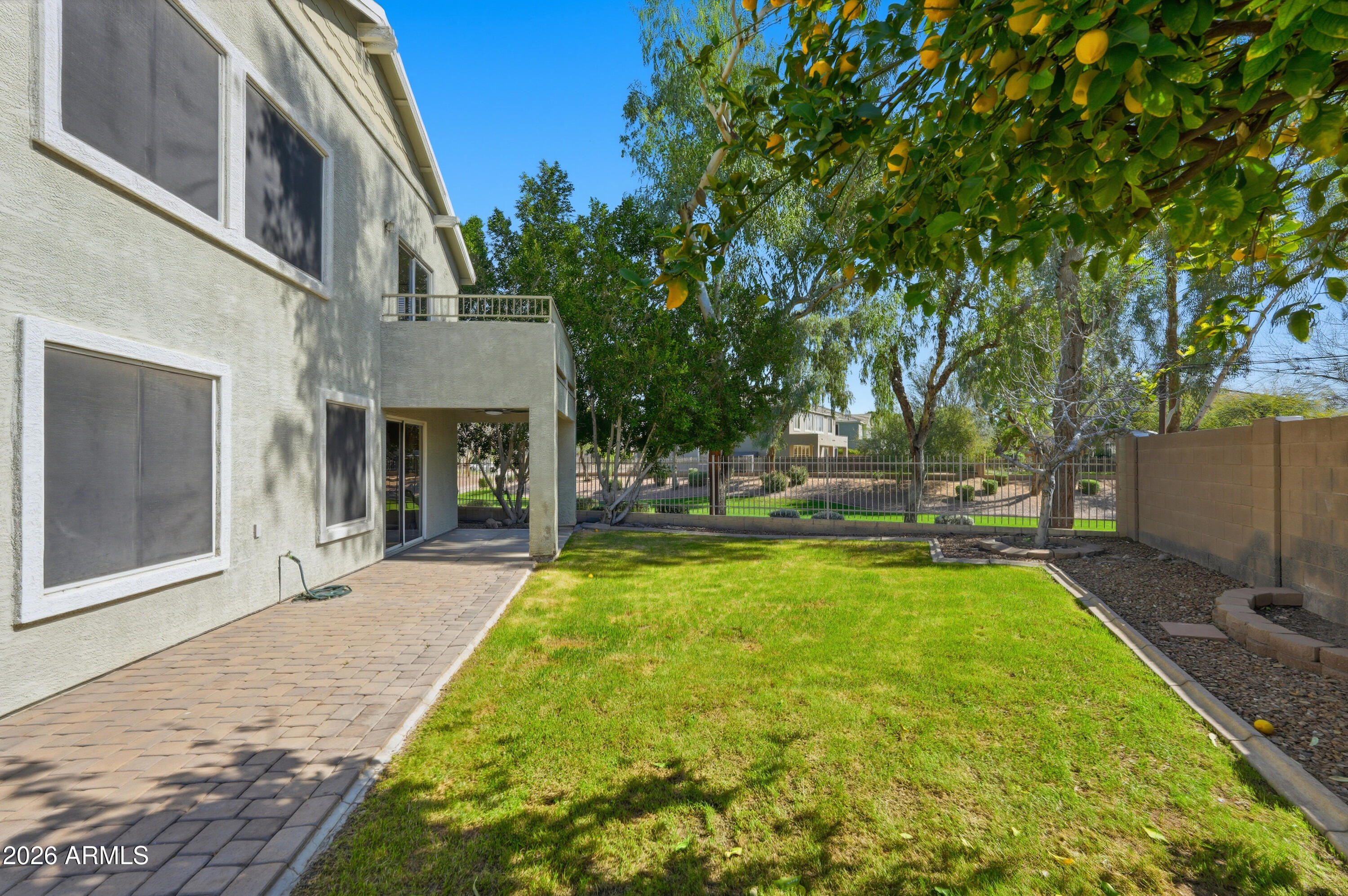 2497 East Ivanhoe Court Gilbert, AZ 85295 - Photo 46 of 57 a view of a swimming pool with sitting area