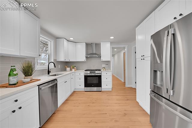 602 Alexander Road Colorado Springs, CO 80909 - Photo 2 of 24 Gallery Image 2