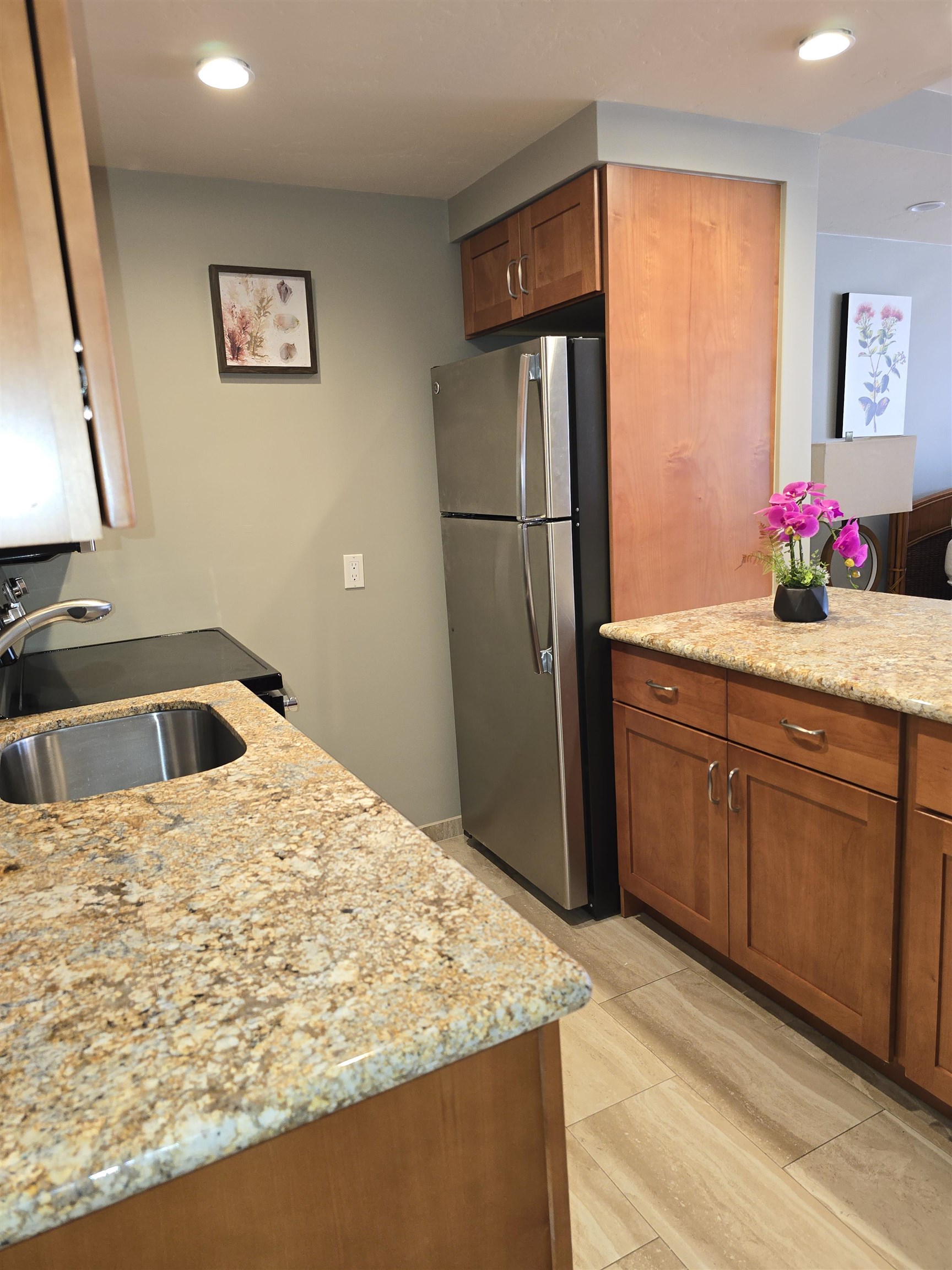 475 Front Street, Unit 220 Lahaina, HI 96761 - Photo 11 of 22