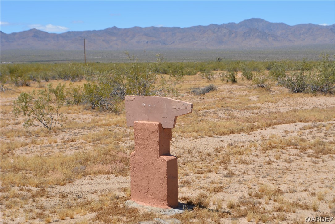 20657 South Gene Autry Road Yucca, AZ 86438 - Photo 24 of 26 Gallery Image 24
