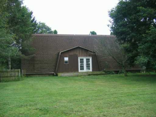 5284 East County Line Road Springfield, OH 45502 - Photo 4 of 8