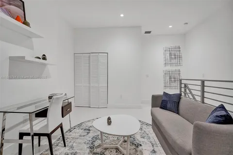 $975,000 | 1801 Northeast 13th Street, Unit 1823, Fort Lauderdale, FL 33304