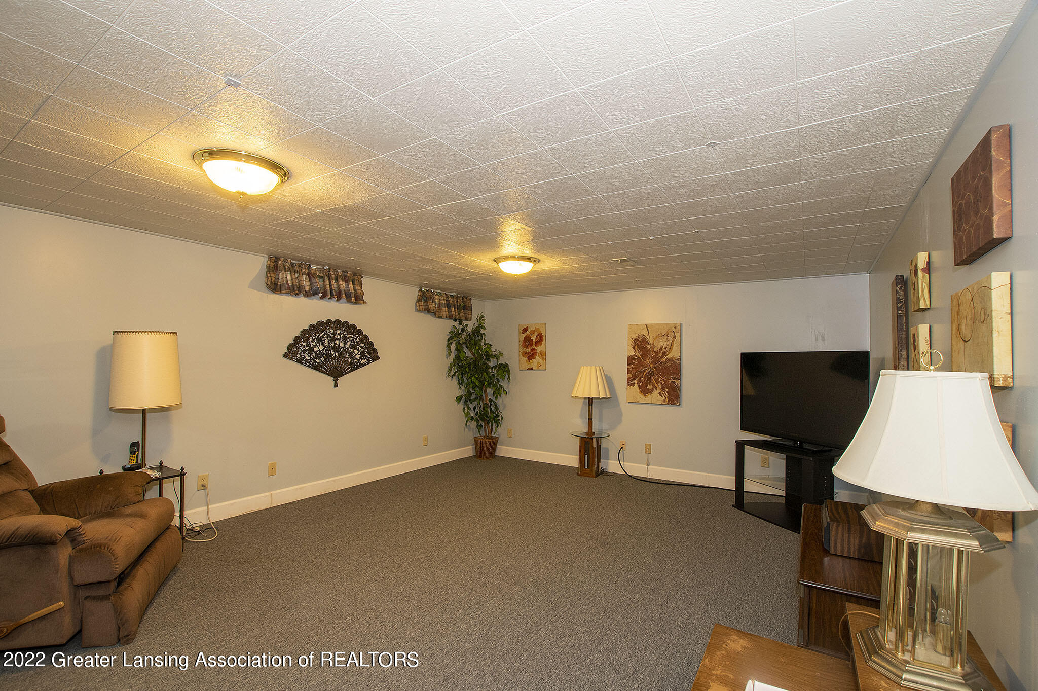 1900 Pleasant Grove Road Lansing, MI 48911 - Photo 26 of 45 PleasantGrove-27