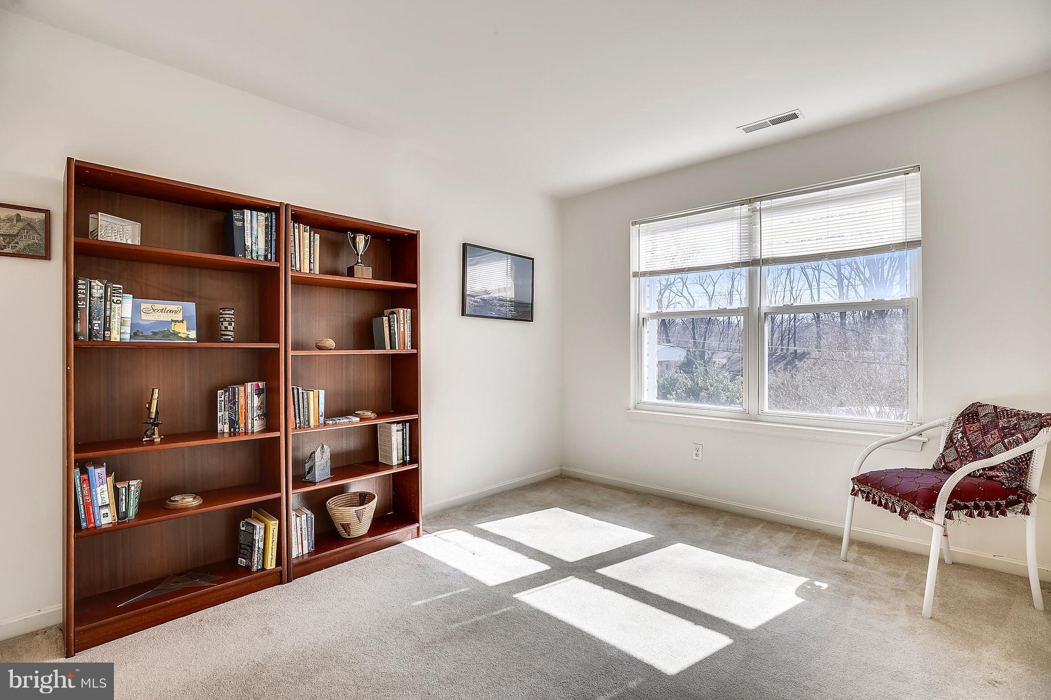 116 Cresston Road Arnold, MD 21012 - Photo 20 of 30 Bedroom 4 adjoins master sitting room