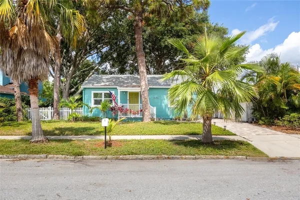 $2,750 | 2709 Upton Street South, Gulfport, FL 33711