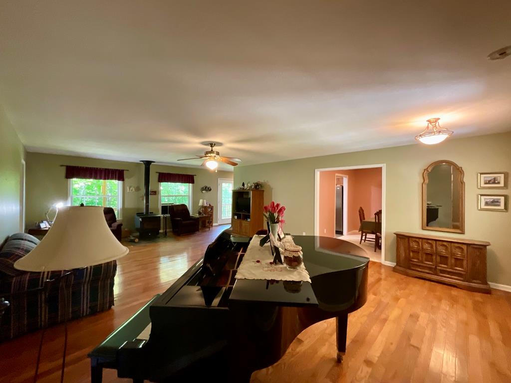 448 Soap Ridge Road Dugspur, VA 24325 - Photo 5 of 46 Gallery Image 5