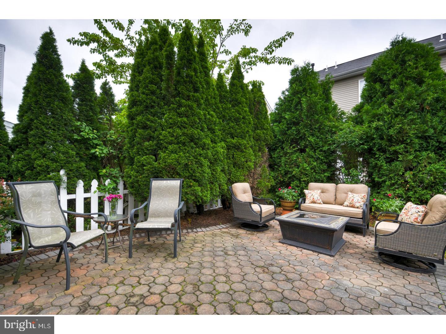 24 Sandstone Road East Windsor, NJ 08520 - Photo 25 of 25 Patio